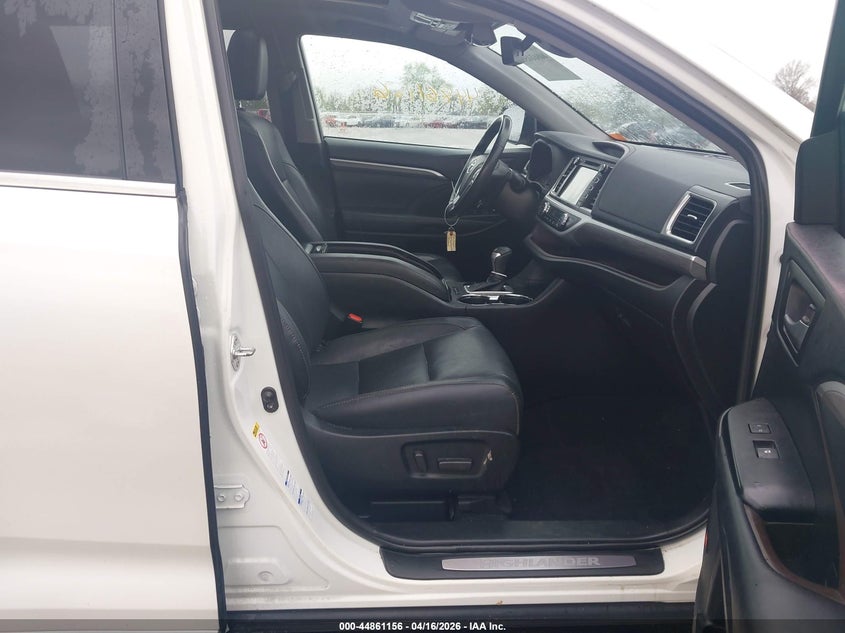 2019 Toyota Highlander VIN 5TDDZRFH1KS981691 IAAI salvage auction — REAR END, Wait Title, sold $10,100 on 2026-08-15 (photo 5)