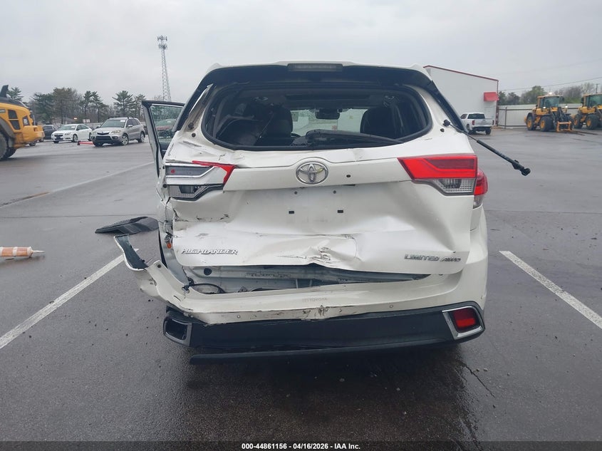 2019 Toyota Highlander VIN 5TDDZRFH1KS981691 IAAI salvage auction — REAR END, Wait Title, sold $10,100 on 2026-08-15 (photo 6)