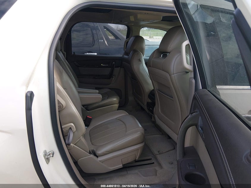 2015 Gmc Acadia VIN 1GKKVTKD4FJ180201 IAAI salvage auction — FRONT END, Wait Title, sold $1,850 on 2026-08-23 (photo 8)