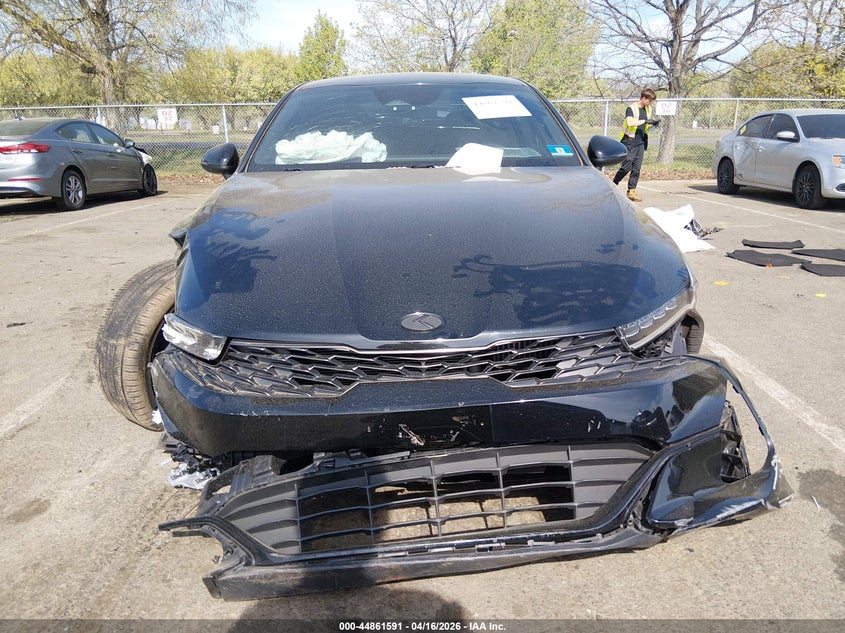 2021 Kia K5 VIN 5XXG64J24MG007235 IAAI salvage auction — FRONT END, Salvage (New Jersey), sold $2,975 on 2026-07-13 (photo 6)