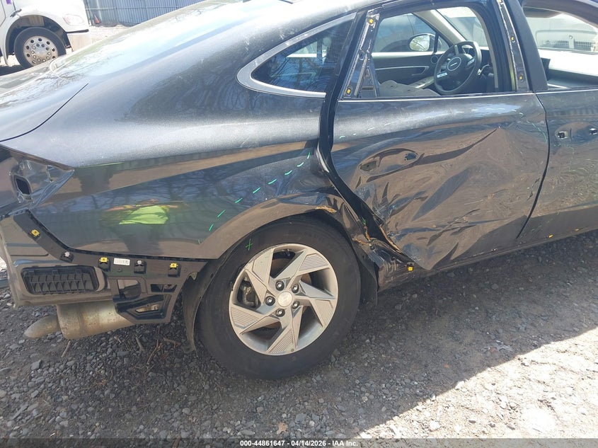 2025 Hyundai Sonata VIN KMHL24JA0SA431422 IAAI salvage auction — RIGHT SIDE, Salvage (New Jersey), sold $6,100 on 2026-07-29 (photo 6)