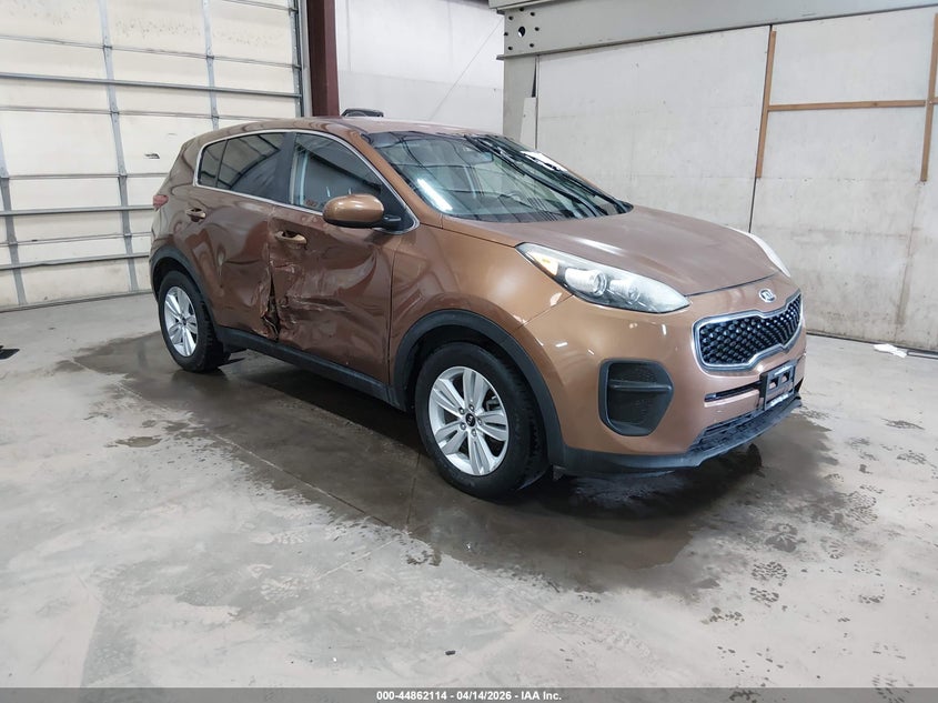 2018 Kia Sportage VIN KNDPM3AC2J7445927 IAAI salvage auction — RIGHT SIDE, Wait Title, sold $2,050 on 2026-07-10 (photo 1)