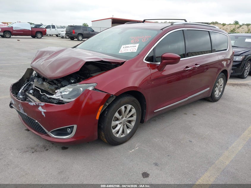2019 Chrysler Pacifica VIN 2C4RC1BG2KR624745 IAAI salvage auction — FRONT END, Original (Texas), sold $3,050 on 2026-07-09 (photo 2)