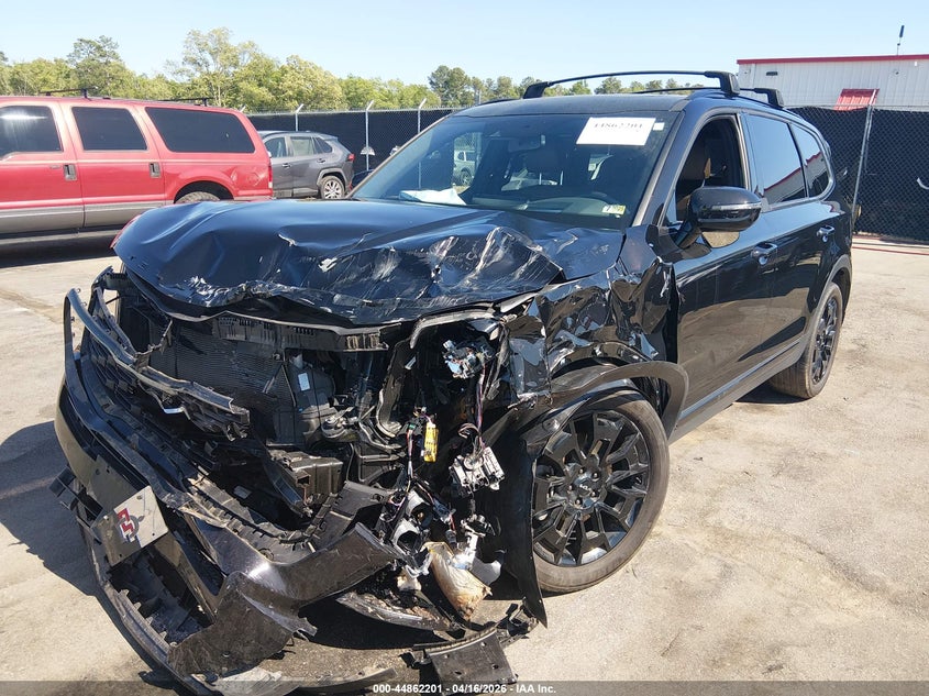 2022 Kia Telluride VIN 5XYP5DHC1NG226815 IAAI salvage auction — LEFT FRONT, Salvage (South Carolina), sold $4,650 on 2026-07-08 (photo 2)