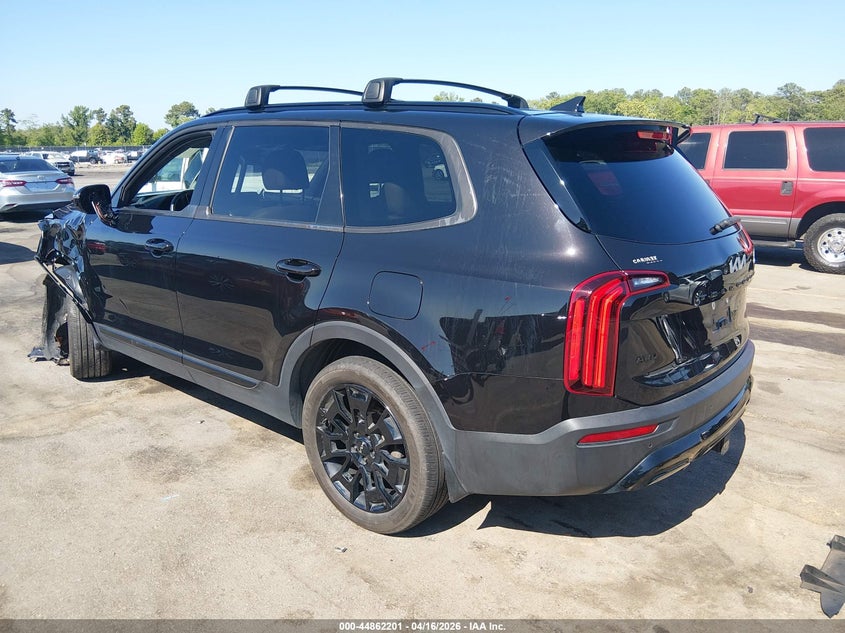 2022 Kia Telluride VIN 5XYP5DHC1NG226815 IAAI salvage auction — LEFT FRONT, Salvage (South Carolina), sold $4,650 on 2026-07-08 (photo 3)