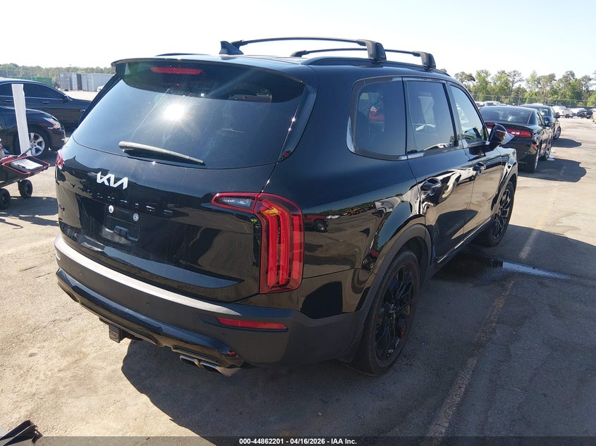 2022 Kia Telluride VIN 5XYP5DHC1NG226815 IAAI salvage auction — LEFT FRONT, Salvage (South Carolina), sold $4,650 on 2026-07-08 (photo 4)