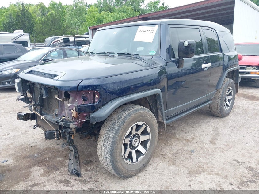 2007 Toyota Fj cruiser VIN JTEBU11F670064765 IAAI salvage auction — FRONT END, Clear (Oklahoma), sold $3,200 on 2026-07-15 (photo 2)