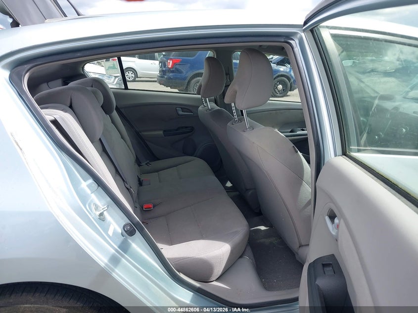 2013 Honda Insight VIN JHMZE2H54DS003173 IAAI salvage auction — RIGHT SIDE, Salvage (Oregon), sold $1,350 on 2026-07-09 (photo 8)