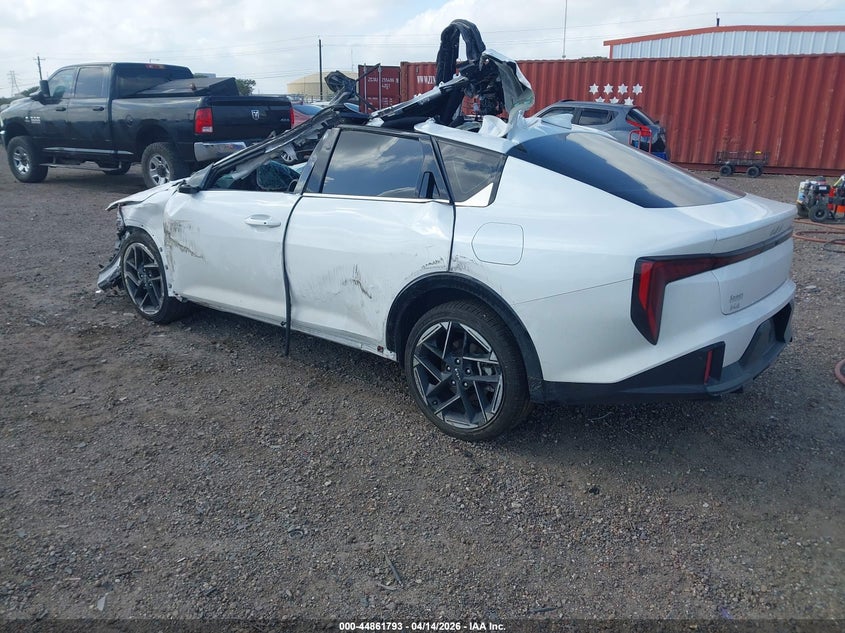 2025 Kia K4 VIN 3KPFW4DE6SE094000 IAAI salvage auction — ROLLOVER, Wait Title, sold $1,650 on 2026-08-01 (photo 3)