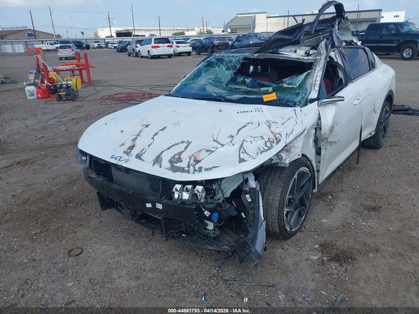 2025 Kia K4 VIN 3KPFW4DE6SE094000 IAAI salvage auction — ROLLOVER, Wait Title, sold $1,650 on 2026-08-01 (photo 6)