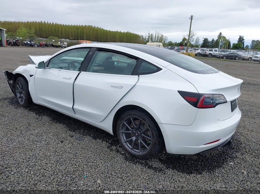 2020 Tesla Model 3 VIN 5YJ3E1EB9LF650062 IAAI salvage auction — FRONT END, Salvage (Oregon), sold $5,700 on 2026-07-31 (photo 3)