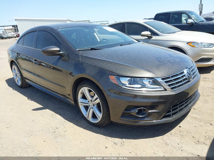 2016 Volkswagen Passat cc VIN WVWBN7AN2GE516211 IAAI salvage auction — UNKNOWN, Wait Title, sold $2,700 on 2026-08-11 (photo 1)
