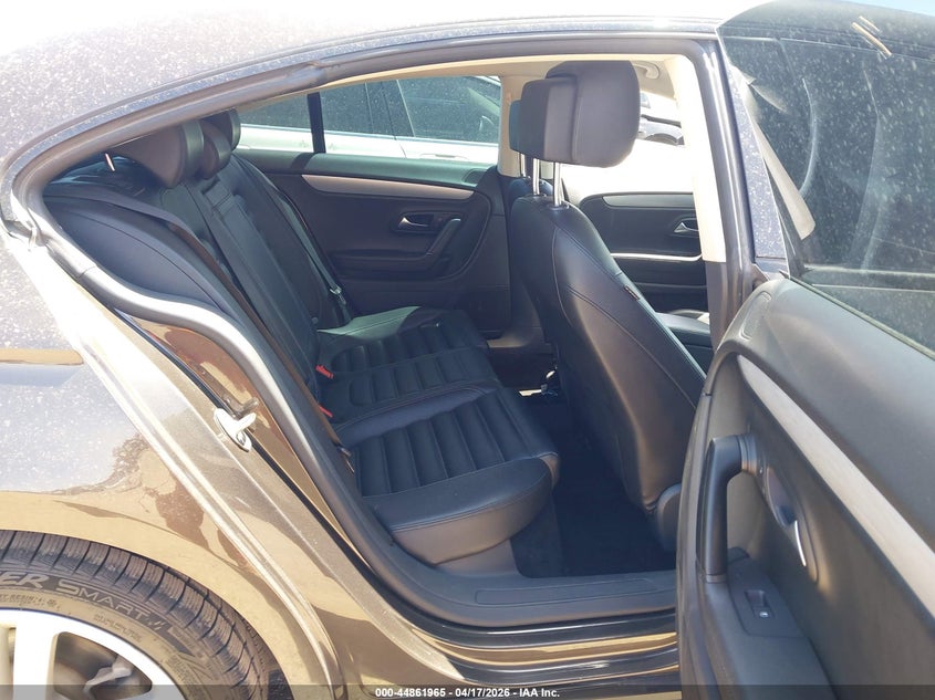 2016 Volkswagen Passat cc VIN WVWBN7AN2GE516211 IAAI salvage auction — UNKNOWN, Wait Title, sold $2,700 on 2026-08-11 (photo 8)