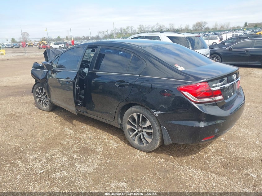 2015 Honda Civic VIN 19XFB2F82FE015516 IAAI salvage auction — FRONT END, Wait Title, sold $925 on 2026-08-23 (photo 3)