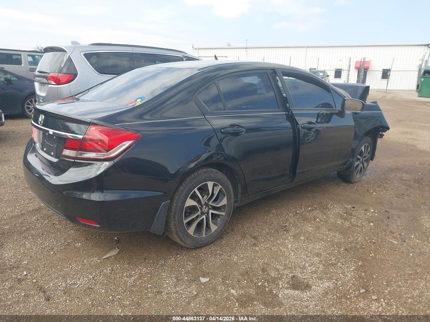 2015 Honda Civic VIN 19XFB2F82FE015516 IAAI salvage auction — FRONT END, Wait Title, sold $925 on 2026-08-23 (photo 4)