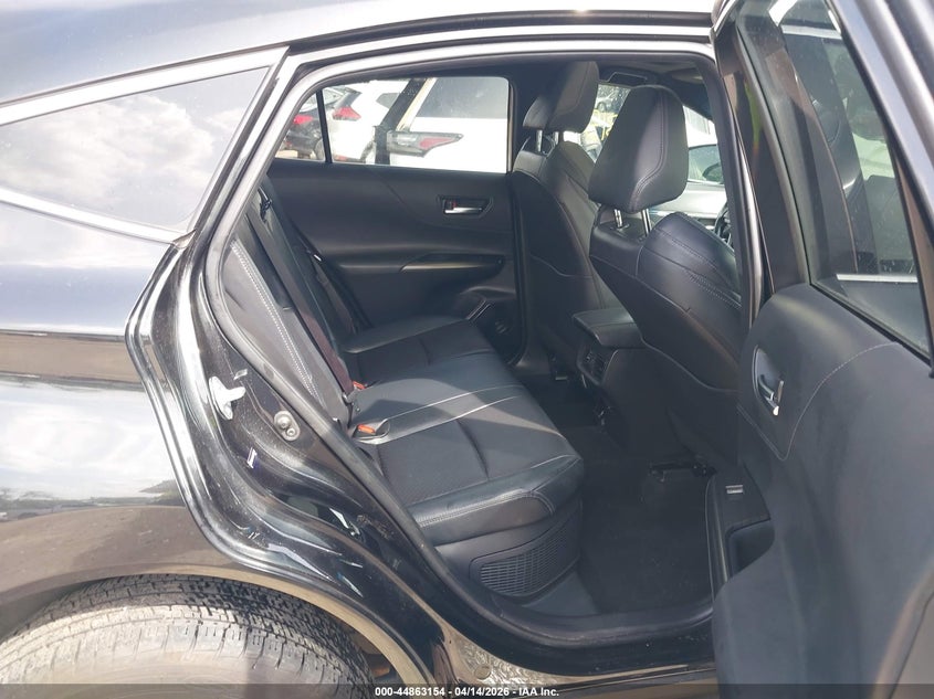 2021 Toyota Venza VIN JTEAAAAHXMJ008517 IAAI salvage auction — HAIL, Wait Title, sold $14,000 on 2026-07-29 (photo 8)