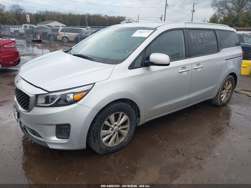 2017 Kia SEDONA VIN KNDMB5C12H6250068 IAAI salvage auction — FRONT END, Clear (Indiana), sold $750 on 2026-07-28 (photo 2)