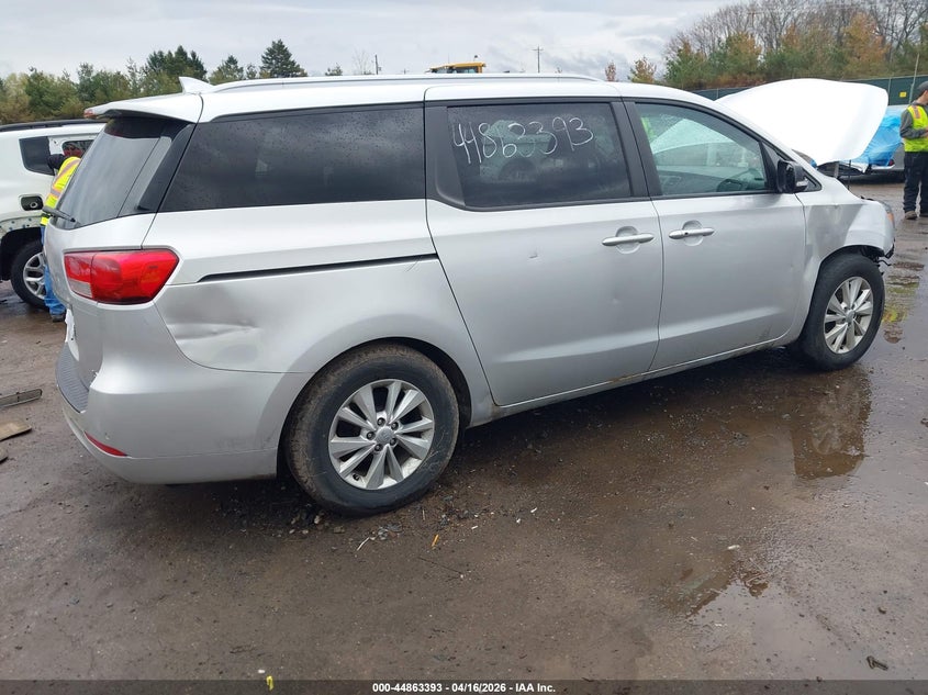 2017 Kia SEDONA VIN KNDMB5C12H6250068 IAAI salvage auction — FRONT END, Clear (Indiana), sold $750 on 2026-07-28 (photo 4)