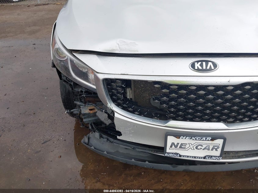2017 Kia SEDONA VIN KNDMB5C12H6250068 IAAI salvage auction — FRONT END, Clear (Indiana), sold $750 on 2026-07-28 (photo 6)