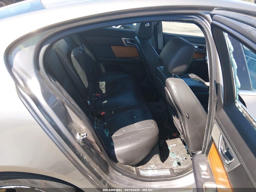 2010 Jaguar Xf VIN SAJWA0FA5AHR65819 IAAI salvage auction — FRONT END, Salvage (South Carolina), sold $300 on 2026-07-22 (photo 8)