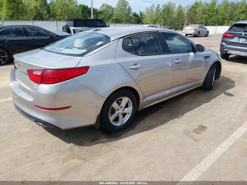 2015 Kia Optima VIN 5XXGM4A78FG469804 IAAI salvage auction — LEFT REAR, Wait Title, sold $650 on 2026-07-16 (photo 4)