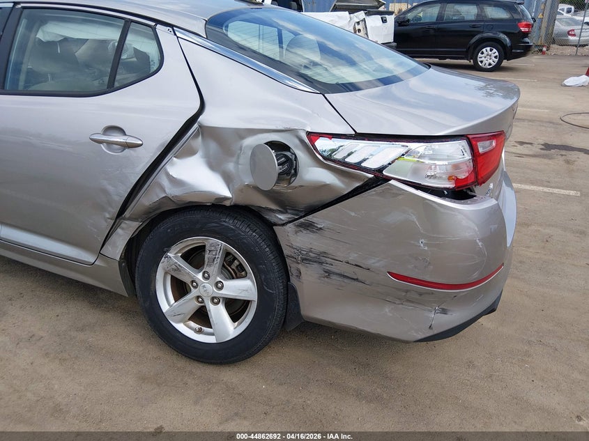 2015 Kia Optima VIN 5XXGM4A78FG469804 IAAI salvage auction — LEFT REAR, Wait Title, sold $650 on 2026-07-16 (photo 6)