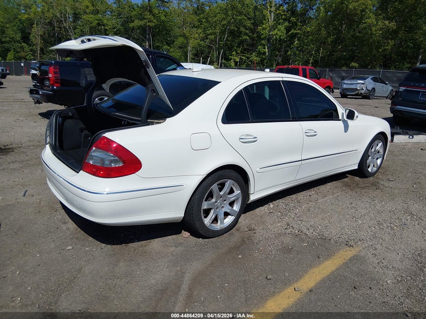 2007 Mercedes-benz E-klasse VIN WDBUF56X47B070860 IAAI salvage auction — LEFT REAR, Salvage (South Carolina), sold $575 on 2026-07-08 (photo 4)