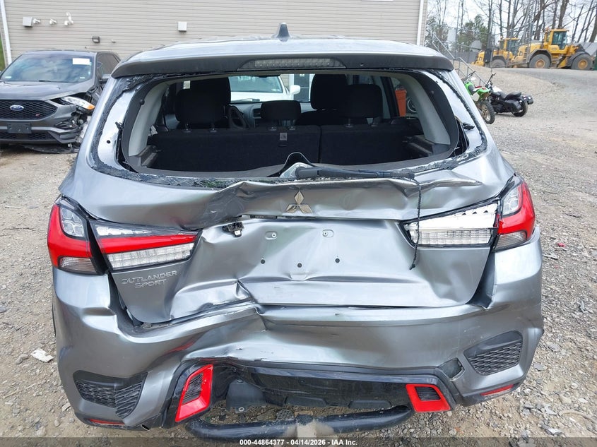 2024 Mitsubishi Outlander VIN JA4ARUAU6RU002080 IAAI salvage auction — REAR END, Salvage (West Virginia), sold $5,600 on 2026-07-07 (photo 6)