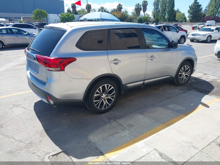 2016 Mitsubishi Outlander VIN JA4AD2A3XGZ033570 IAAI salvage auction — SIDE, Wait Title, sold $2,150 on 2026-07-20 (photo 4)
