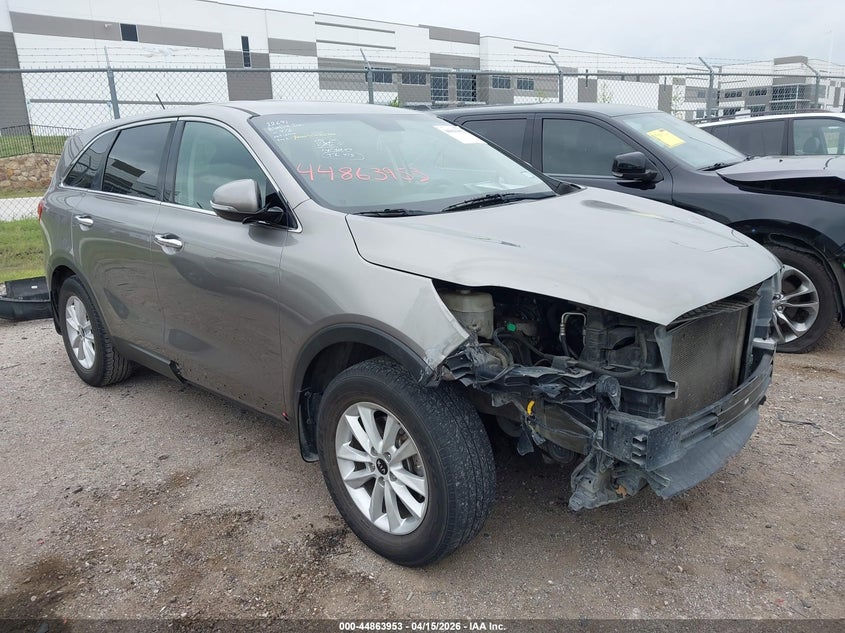 2019 Kia Sorento VIN 5XYPG4A33KG520443 IAAI salvage auction — FRONT END, Wait Title, sold $25 on 2026-07-28 (photo 1)