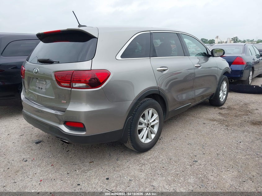 2019 Kia Sorento VIN 5XYPG4A33KG520443 IAAI salvage auction — FRONT END, Wait Title, sold $25 on 2026-07-28 (photo 4)