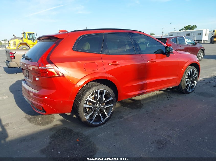 2024 Volvo Xc60 VIN YV4H60DM4R1941521 IAAI salvage auction — FRONT END, Rebuildable (Florida), sold $24,725 on 2026-07-06 (photo 4)