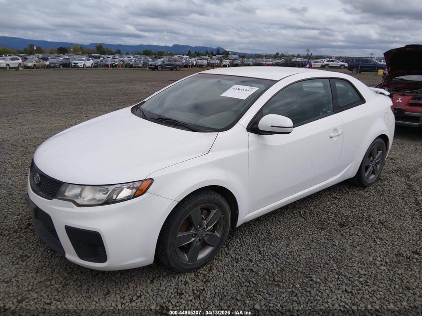 2012 Kia Forte VIN KNAFU6A28C5606300 IAAI salvage auction — NORMAL WEAR, Wait Title, sold $675 on 2026-07-29 (photo 2)