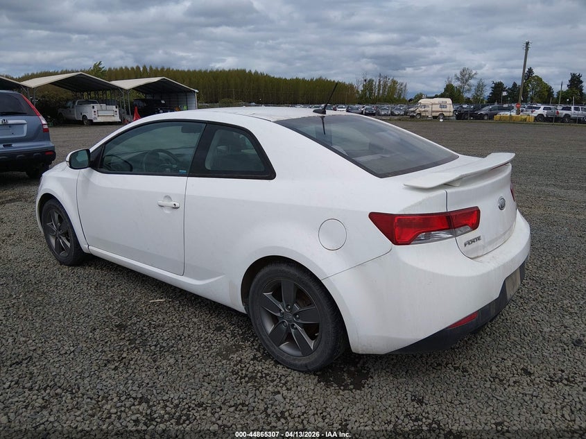 2012 Kia Forte VIN KNAFU6A28C5606300 IAAI salvage auction — NORMAL WEAR, Wait Title, sold $675 on 2026-07-29 (photo 3)