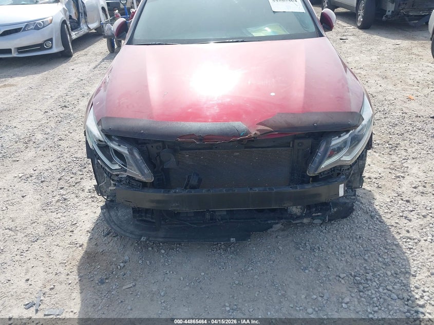 2019 Kia Optima VIN 5XXGT4L30KG361832 IAAI salvage auction — FRONT END, Wait Title, sold $1,100 on 2026-07-29 (photo 6)