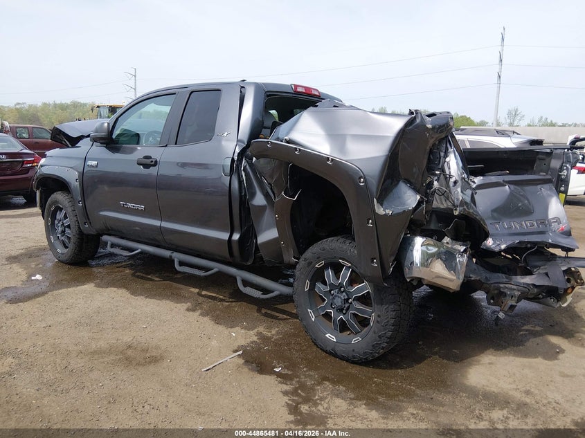 2016 Toyota Tundra VIN 5TFUW5F18GX554448 IAAI salvage auction — REAR END, Non-Repairable (Maryland), sold $3,350 on 2026-07-29 (photo 3)