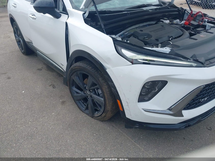 2025 Buick Envision VIN LRBFZLE43SD027720 IAAI salvage auction — RIGHT FRONT, Wait Title, sold $10,100 on 2026-07-20 (photo 6)