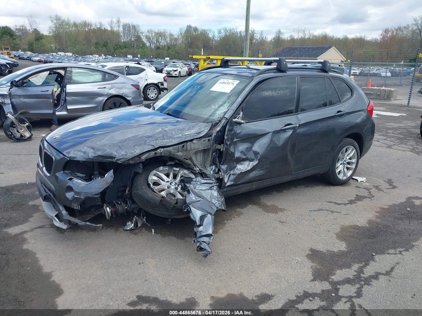 2015 BMW X1 VIN WBAVL1C55FVY41430 IAAI salvage auction — LEFT & RIGHT, Salvage Title, sold $25 on 2026-07-30 (photo 2)