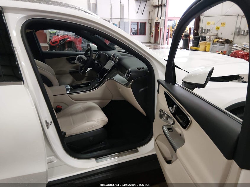 2025 Mercedes-benz Glc VIN W1NKM4HB0SF361084 IAAI salvage auction — FRONT END, Wait Title, sold $17,025 on 2026-07-13 (photo 5)