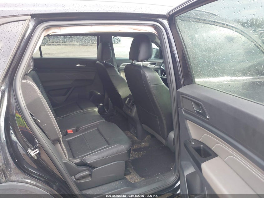 2021 Volkswagen Atlas cross sport VIN 1V2DC2CA3MC215268 IAAI salvage auction — LEFT SIDE, Salvage Title, sold $7,500 on 2026-07-28 (photo 8)