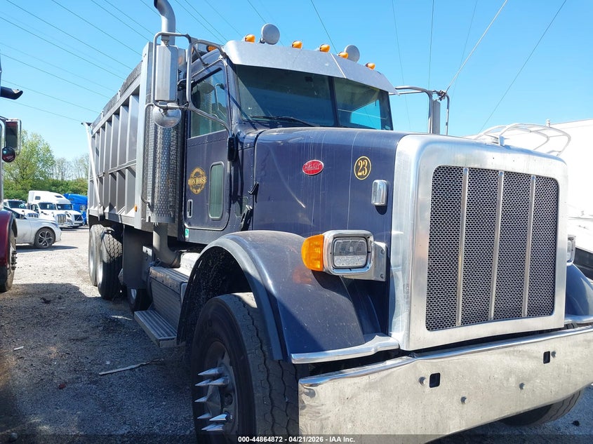 2016 Peterbilt 365 VIN 1NPSXPEX8GD293659 IAAI salvage auction — BURN, Salvage (Pennsylvania), sold $24,050 on 2026-07-08 (photo 1)