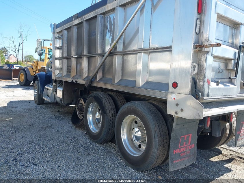 2016 Peterbilt 365 VIN 1NPSXPEX8GD293659 IAAI salvage auction — BURN, Salvage (Pennsylvania), sold $24,050 on 2026-07-08 (photo 3)