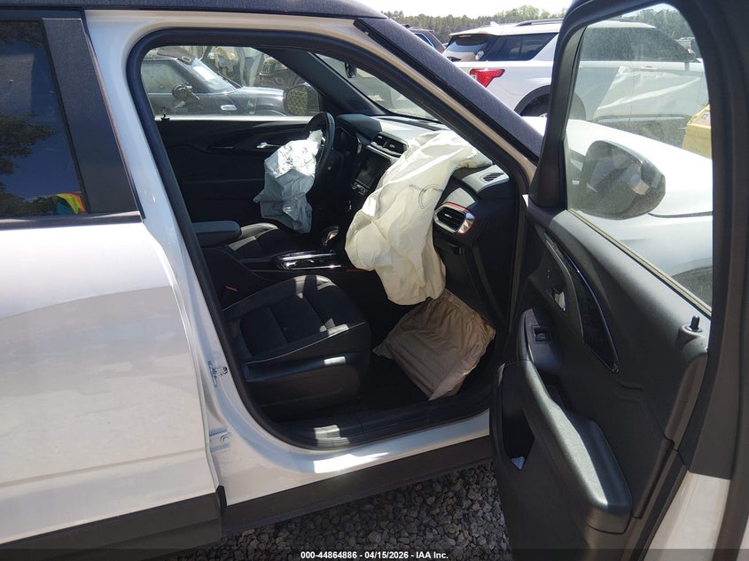2022 Chevrolet Trailblazer VIN KL79MTSL9NB108615 IAAI salvage auction — FRONT END, Wait Title, sold $3,550 on 2026-07-07 (photo 5)