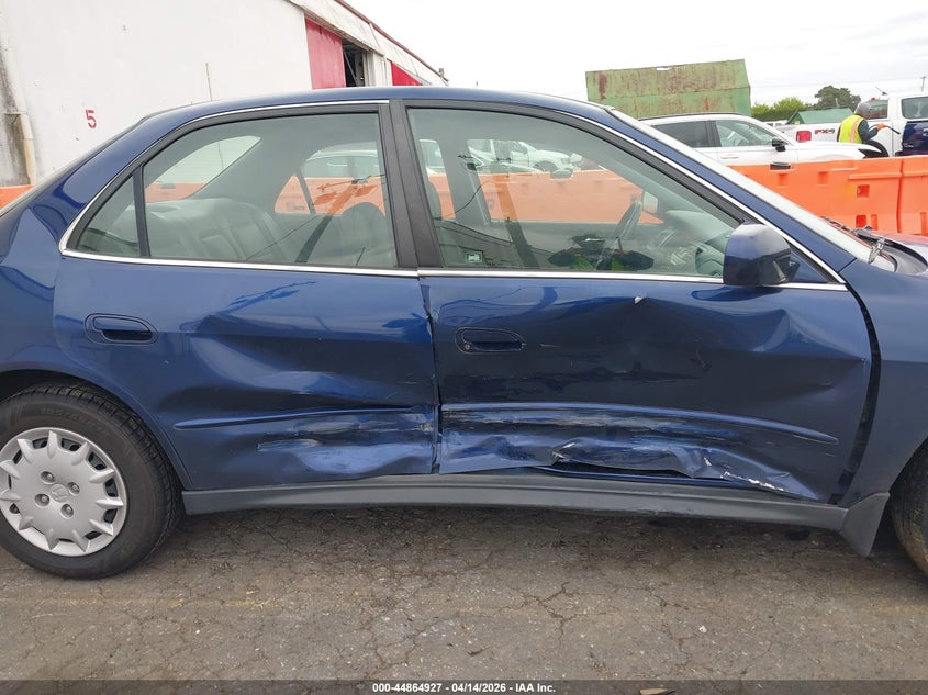 2001 Honda Accord VIN JHMCG56451C021506 IAAI salvage auction — RIGHT SIDE, Salvage (Oregon), sold $300 on 2026-07-09 (photo 6)