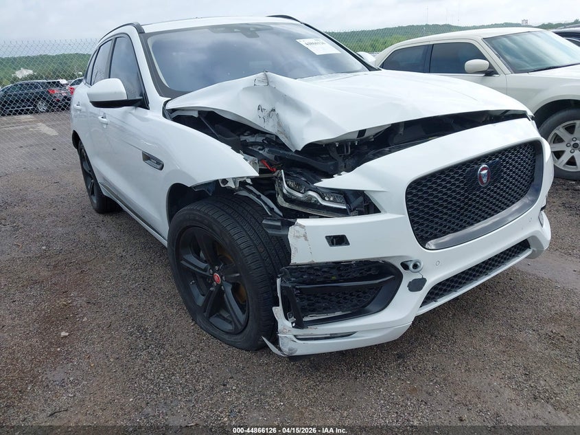 2019 Jaguar F-pace VIN SADCL2FX0KA392306 IAAI salvage auction — FRONT END, Clear (Oklahoma), sold $4,050 on 2026-07-07 (photo 1)