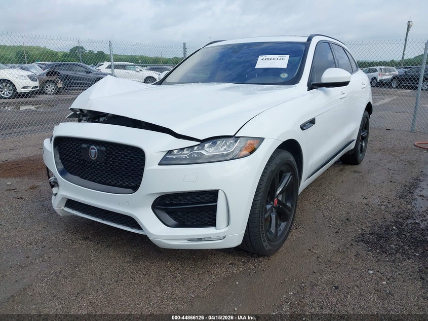2019 Jaguar F-pace VIN SADCL2FX0KA392306 IAAI salvage auction — FRONT END, Clear (Oklahoma), sold $4,050 on 2026-07-07 (photo 2)