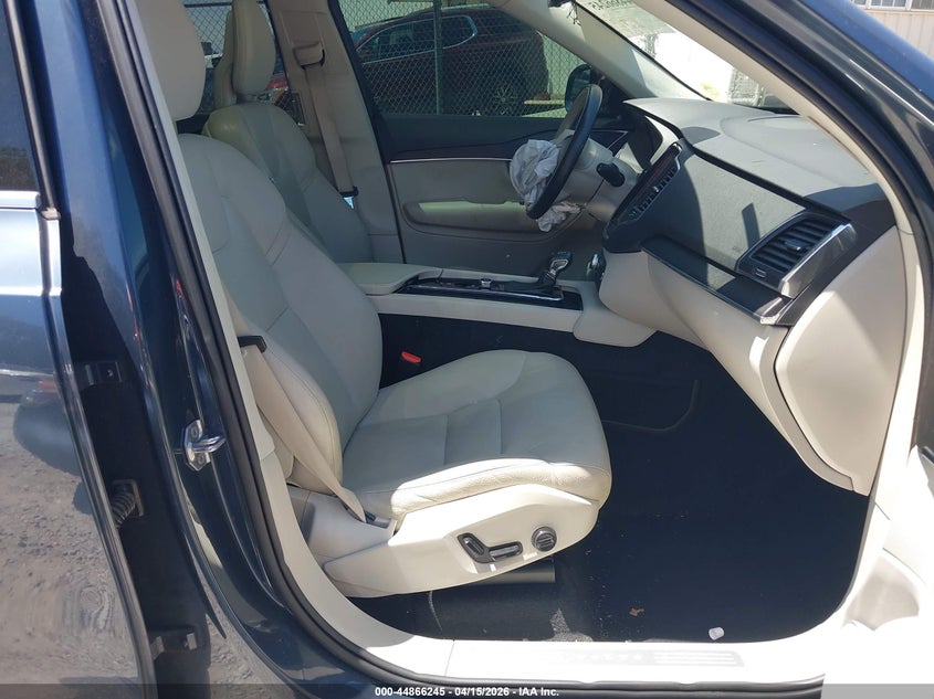 2020 Volvo Xc90 VIN YV4102PK9L1551790 IAAI salvage auction — FRONT END, Wait Title, sold $10,400 on 2026-07-31 (photo 5)