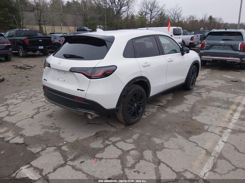 2026 Honda Hr-v VIN 3CZRZ2H58TM743512 IAAI salvage auction — FRONT END, Wait Title, sold $8,000 on 2026-07-29 (photo 4)