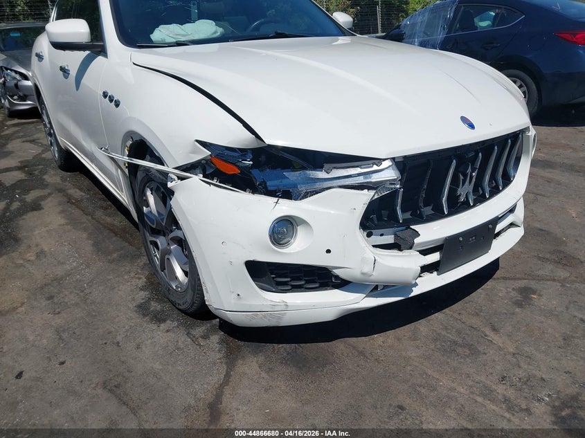 2020 Maserati Levante VIN ZN661YUA2LX344917 IAAI salvage auction — FRONT END, Wait Title, sold $6,300 on 2026-07-11 (photo 6)
