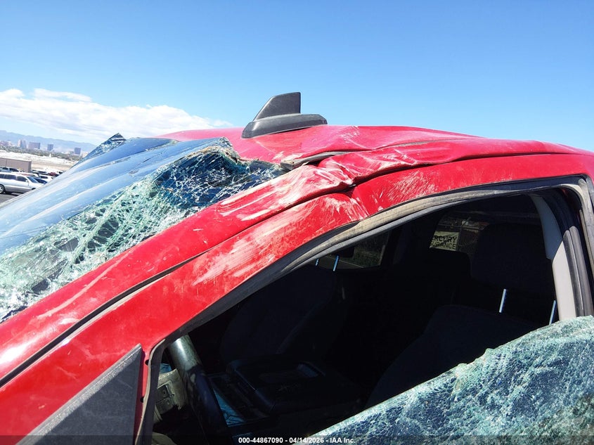 2015 Chevrolet Silverado VIN 3GCUKREC5FG432199 IAAI salvage auction — ROOF, Wait Title, sold $2,250 on 2026-07-12 (photo 6)